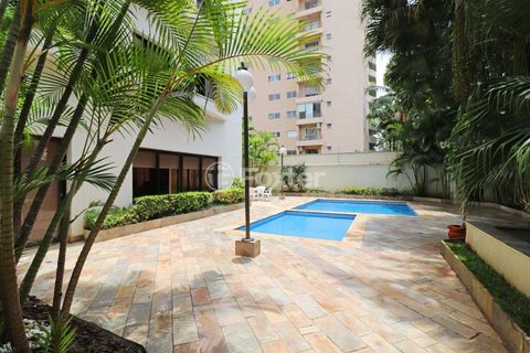 Image 19 - 897591